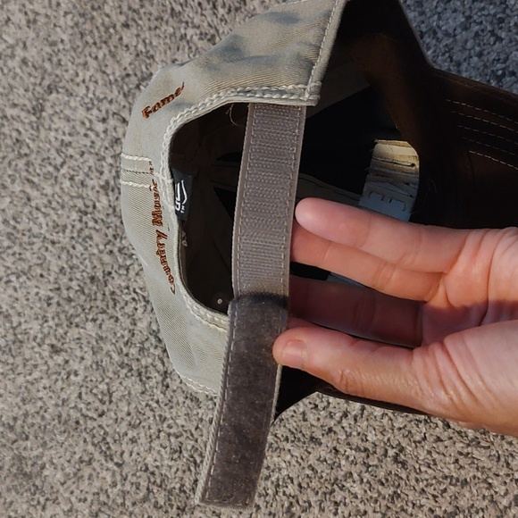 Luke Bryan Hat - Picture 6 of 7